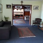 Vh Hotel V